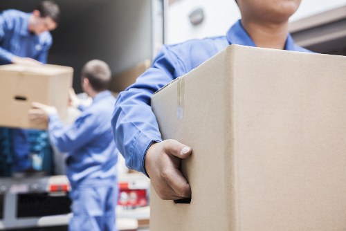 Customer raising a storage complaint at the start of the process